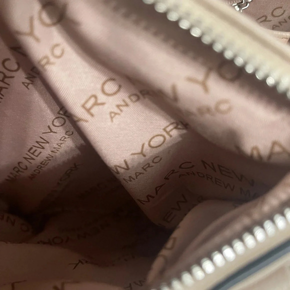 Marc New York Handbag 3 in 1 (handbag, crossbody and wristlet) - Picture 7 of 16